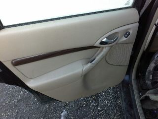 bontott FORD FOCUS I Jobb hátsó Ajtóbehúzó