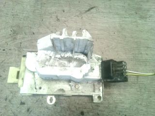 bontott FORD FOCUS I Jobb hátsó Ajtózár