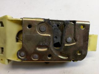 bontott FORD FOCUS I Jobb hátsó Ajtózár