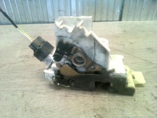 bontott FORD FOCUS I Jobb hátsó Ajtózár