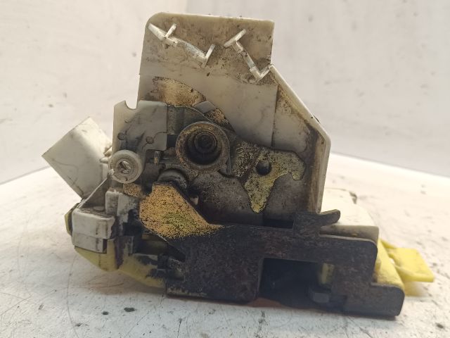 bontott FORD FOCUS I Jobb hátsó Ajtózár