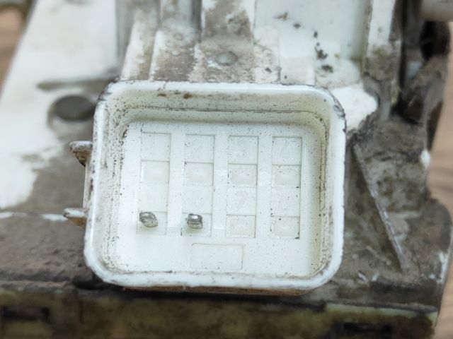 bontott FORD FOCUS I Jobb hátsó Ajtózár