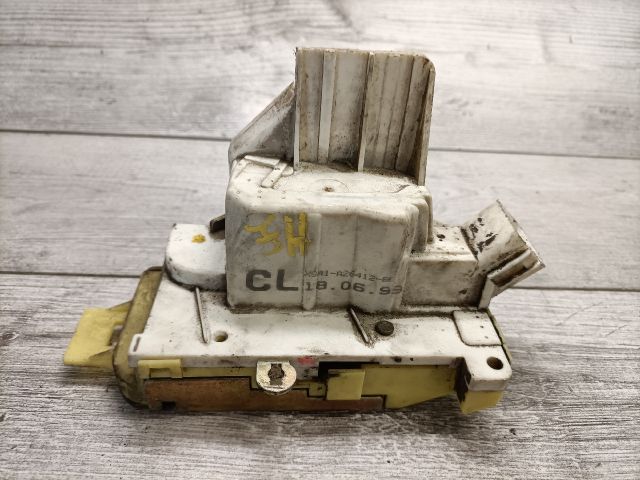 bontott FORD FOCUS I Jobb hátsó Ajtózár