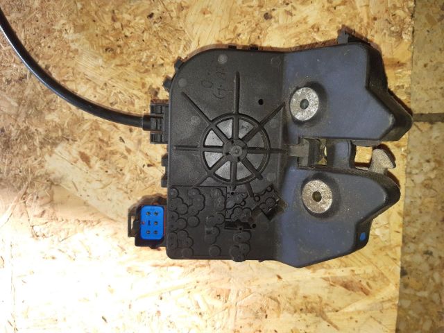 bontott FORD FOCUS I Jobb hátsó Ajtózár