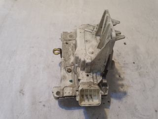 bontott FORD FOCUS I Jobb hátsó Ajtózár