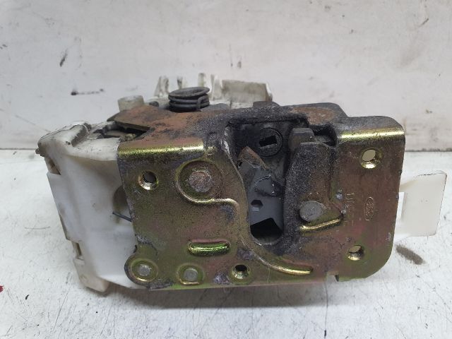 bontott FORD FOCUS I Jobb hátsó Ajtózár