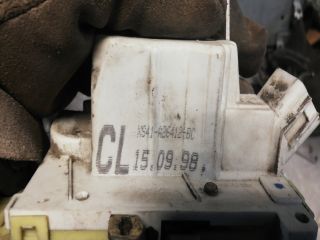 bontott FORD FOCUS I Jobb hátsó Ajtózár