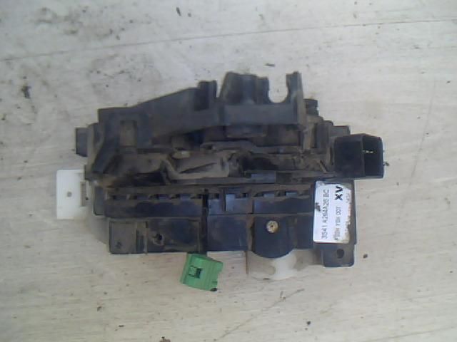 bontott FORD FOCUS I Jobb hátsó Ajtózár