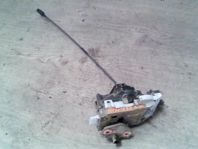 bontott FORD FOCUS I Jobb hátsó Ajtózár