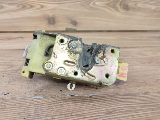 bontott FORD FOCUS I Jobb hátsó Ajtózár