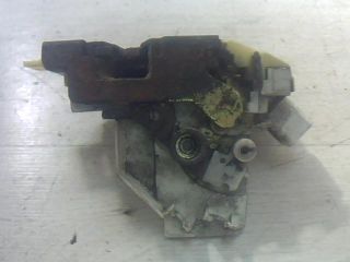 bontott FORD FOCUS I Jobb hátsó Ajtózár