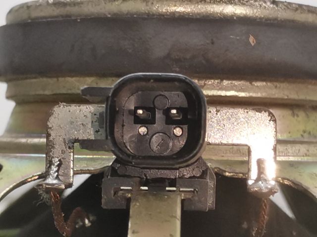 bontott FORD FOCUS I Jobb hátsó Hangszóró