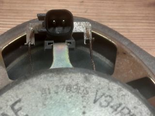 bontott FORD FOCUS I Jobb hátsó Hangszóró