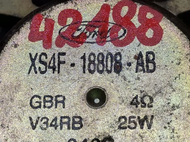 bontott FORD FOCUS I Jobb hátsó Hangszóró