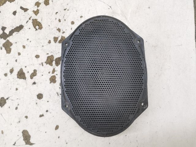 bontott FORD FOCUS I Jobb hátsó Hangszóró