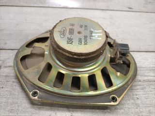 bontott FORD FOCUS I Jobb hátsó Hangszóró