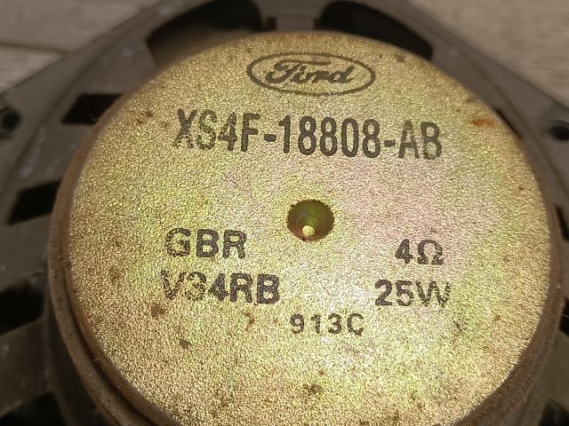 bontott FORD FOCUS I Jobb hátsó Hangszóró