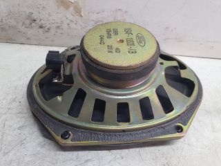 bontott FORD FOCUS I Jobb hátsó Hangszóró