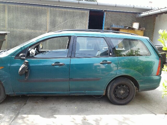 bontott FORD FOCUS I Jobb hátsó Kapaszkodó (Felső)