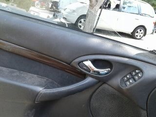 bontott FORD FOCUS I Jobb hátsó Kapaszkodó (Felső)