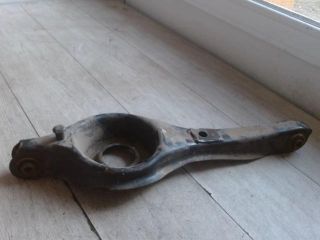 bontott FORD FOCUS I Jobb hátsó Keresztlengőkar