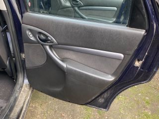 bontott FORD FOCUS I Jobb hátsó Kilincs Bowden