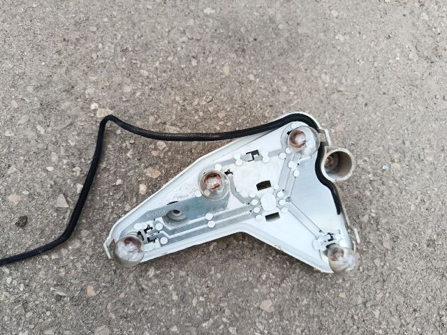 bontott FORD FOCUS I Jobb Hátsó Lámpa Foglalat