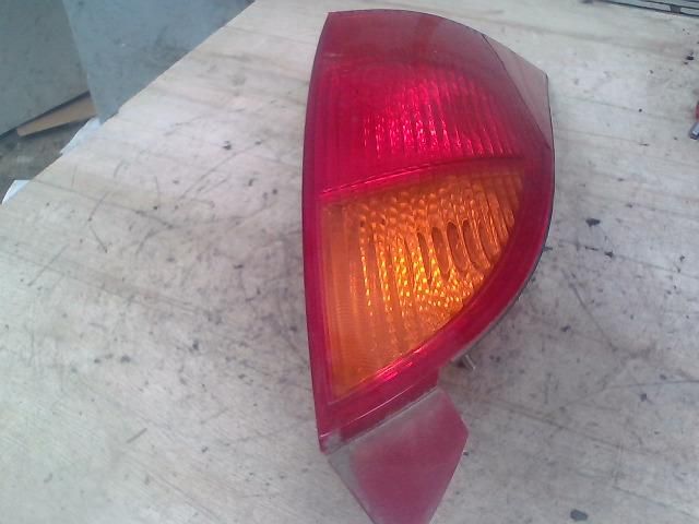 bontott FORD FOCUS I Jobb Hátsó Lámpa