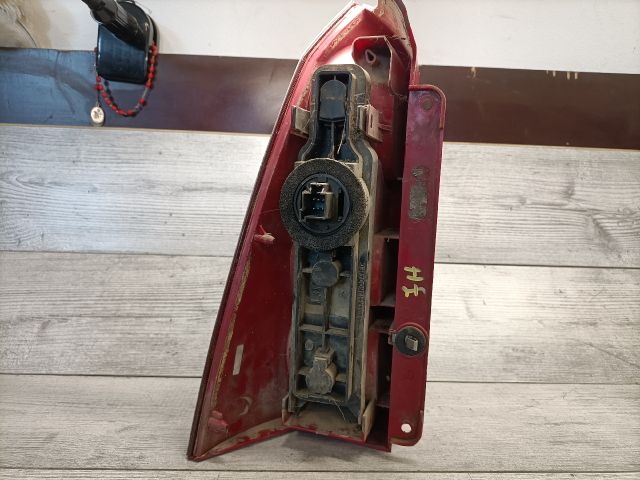 bontott FORD FOCUS I Jobb Hátsó Lámpa