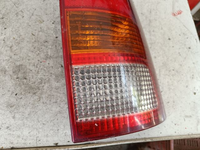 bontott FORD FOCUS I Jobb Hátsó Lámpa