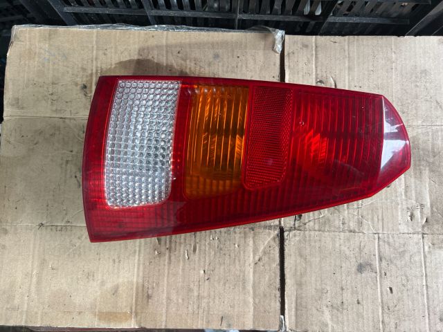 bontott FORD FOCUS I Jobb Hátsó Lámpa