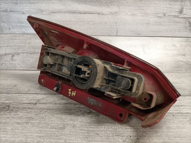 bontott FORD FOCUS I Jobb Hátsó Lámpa