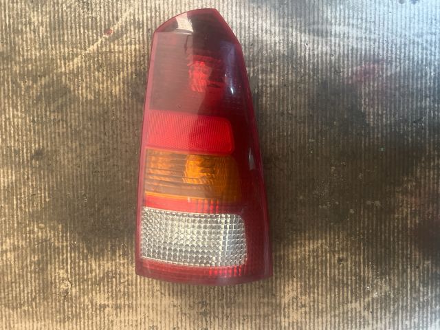 bontott FORD FOCUS I Jobb Hátsó Lámpa