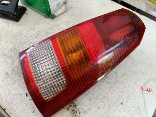 bontott FORD FOCUS I Jobb Hátsó Lámpa