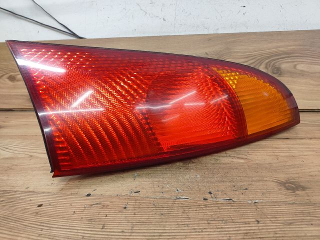 bontott FORD FOCUS I Jobb hátsó Lámpabúra