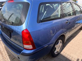 bontott FORD FOCUS I Jobb hátsó Zsanér