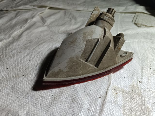 bontott FORD FOCUS I Jobb Ködzárófény