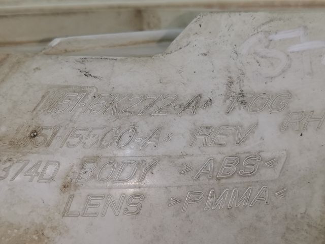 bontott FORD FOCUS I Jobb Ködzárófény