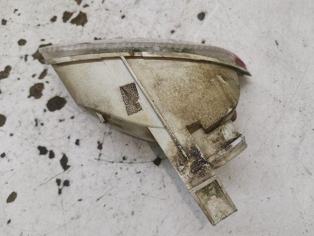 bontott FORD FOCUS I Jobb Ködzárófény