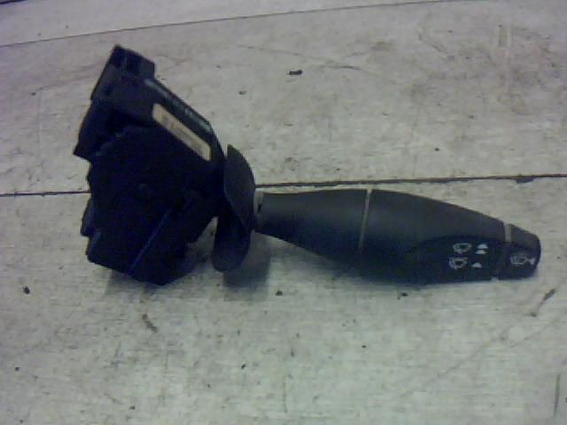 bontott FORD FOCUS I Jobb Kormánykapcsoló Ablaktörlő