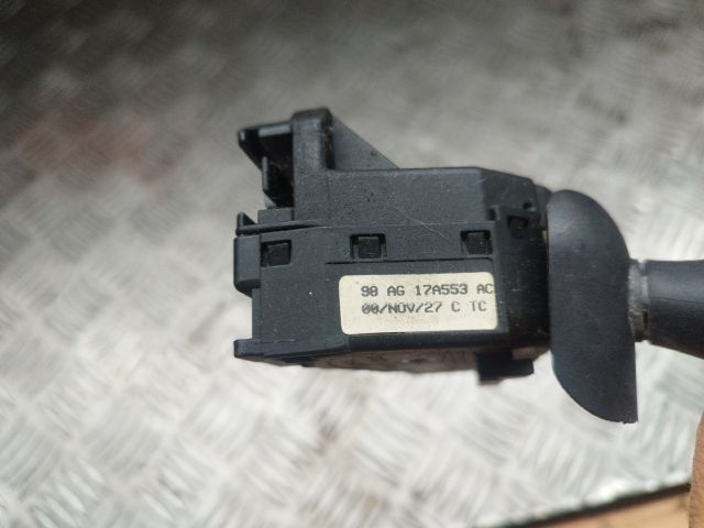 bontott FORD FOCUS I Jobb Kormánykapcsoló Ablaktörlő