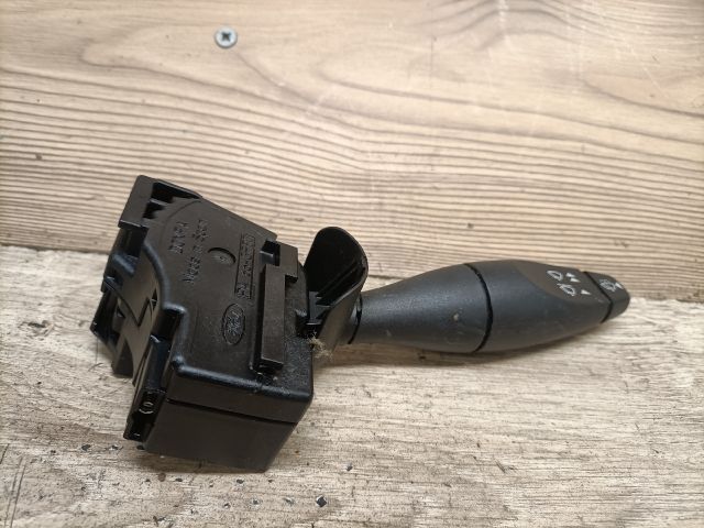 bontott FORD FOCUS I Jobb Kormánykapcsoló Ablaktörlő