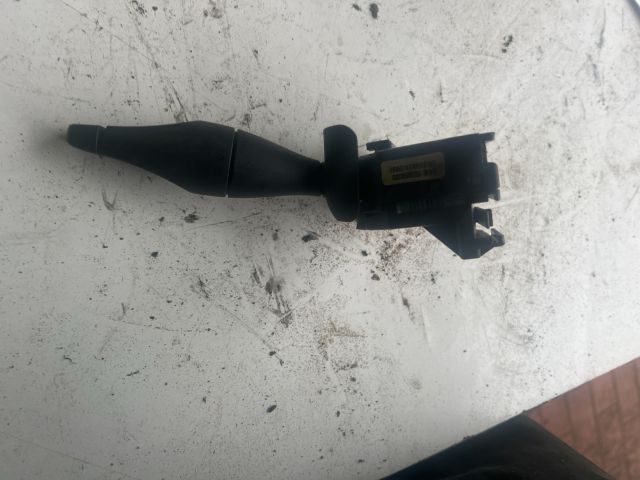 bontott FORD FOCUS I Jobb Kormánykapcsoló Ablaktörlő