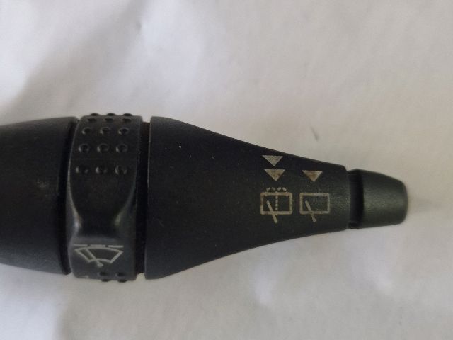 bontott FORD FOCUS I Jobb Kormánykapcsoló Ablaktörlő