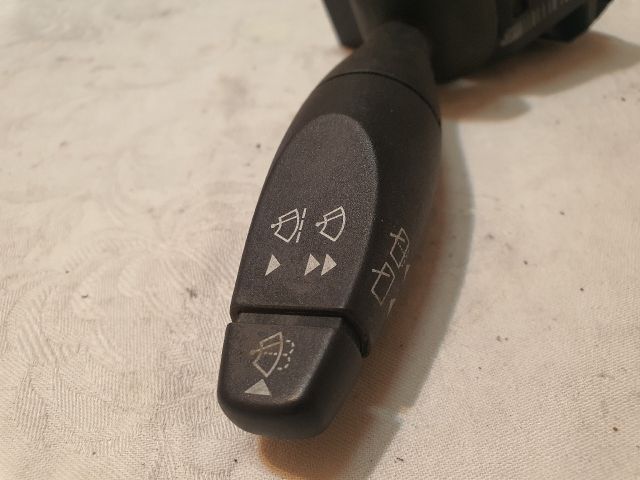 bontott FORD FOCUS I Jobb Kormánykapcsoló Ablaktörlő