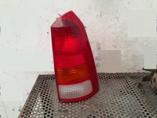 bontott FORD FOCUS I Jobb Külső Hátsó Lámpa