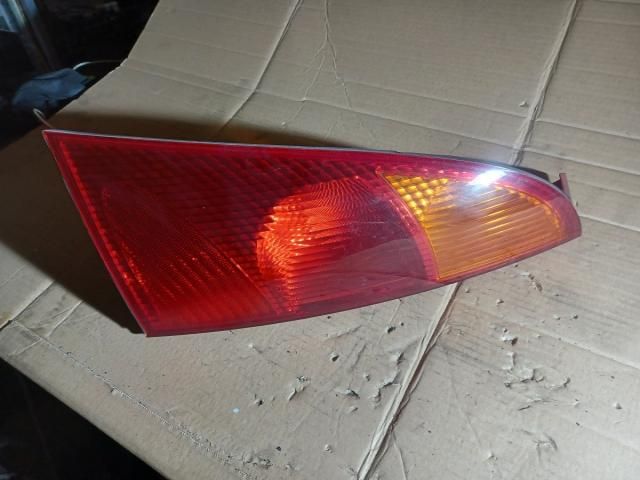 bontott FORD FOCUS I Jobb Külső Hátsó Lámpa