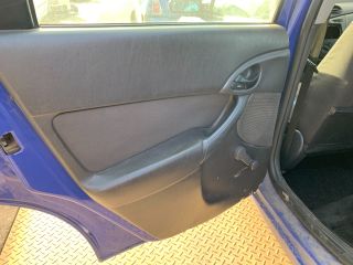 bontott FORD FOCUS I Jobb Napellenző