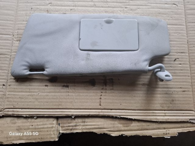 bontott FORD FOCUS I Jobb Napellenző