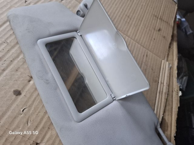 bontott FORD FOCUS I Jobb Napellenző